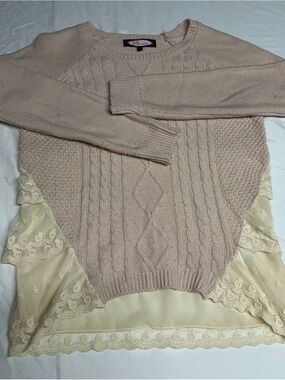 Cable Knit Crewneck Sweater with Lace Hem - Blush Pink